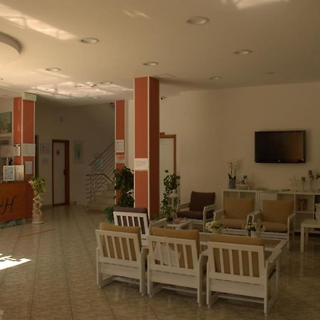 Little Hotel チェゼナーティコ エクステリア 写真